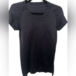 Athletic Black Short Sleeve top